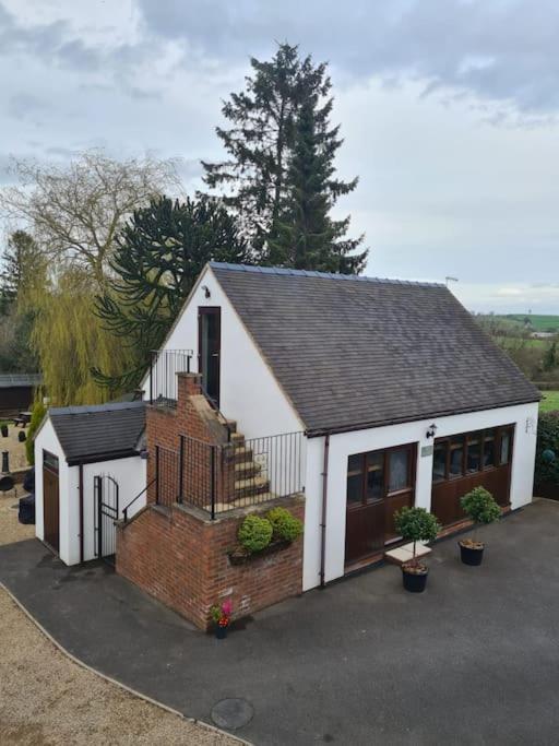 The Willow Denstone Exterior photo