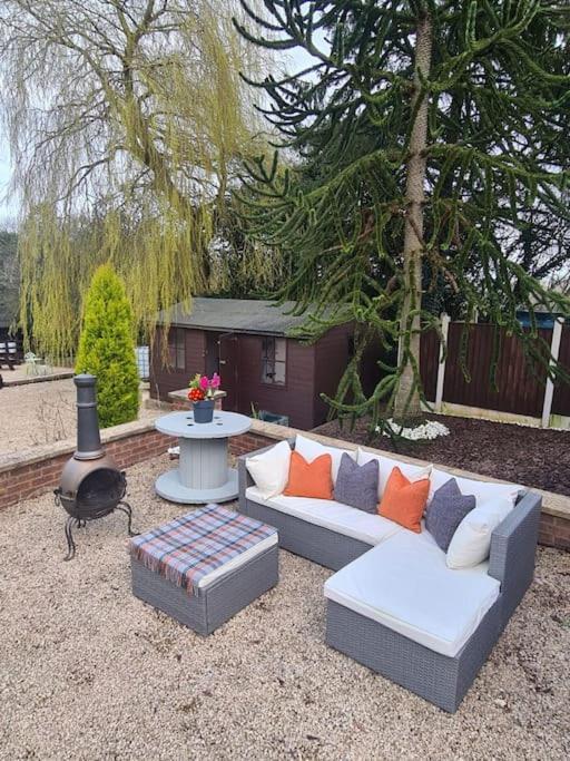 The Willow Denstone Exterior photo